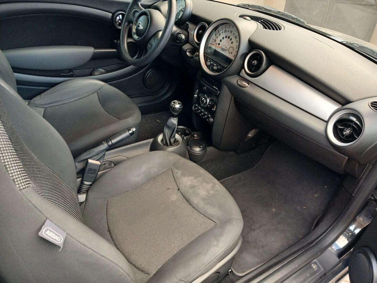 Mini 1.6 16V Cooper
