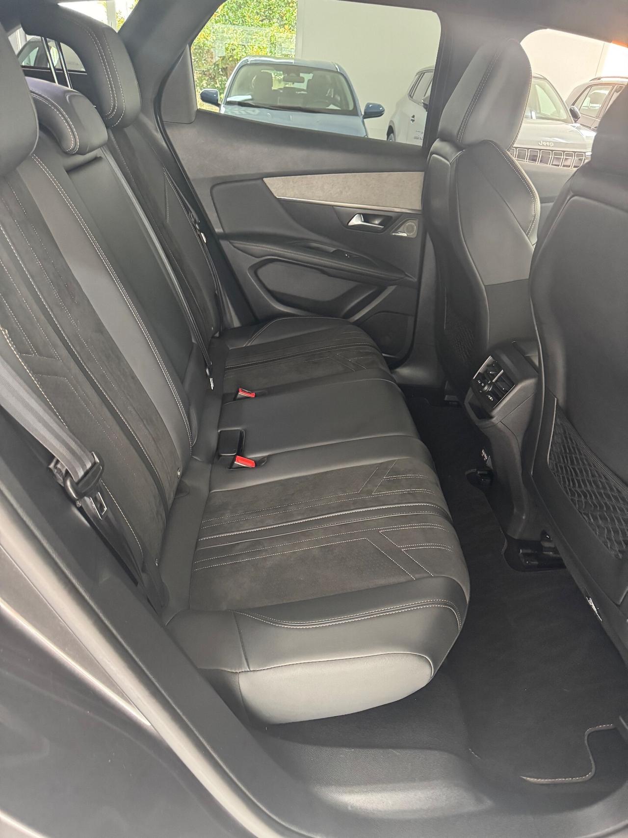 Peugeot 3008 BlueHDi 130 S&S EAT8 GT