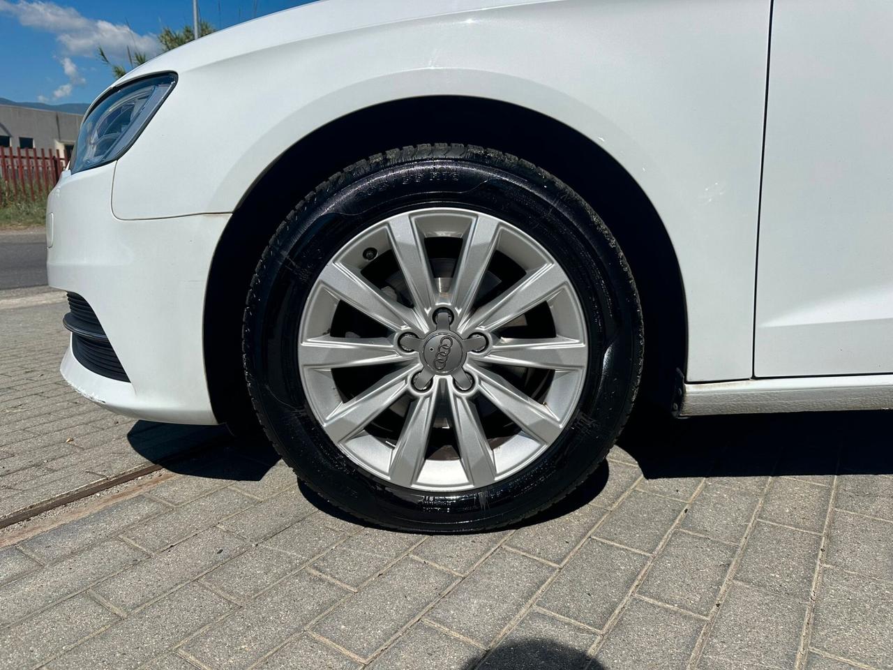 Audi A3 1.6 TDI clean diesel Attraction