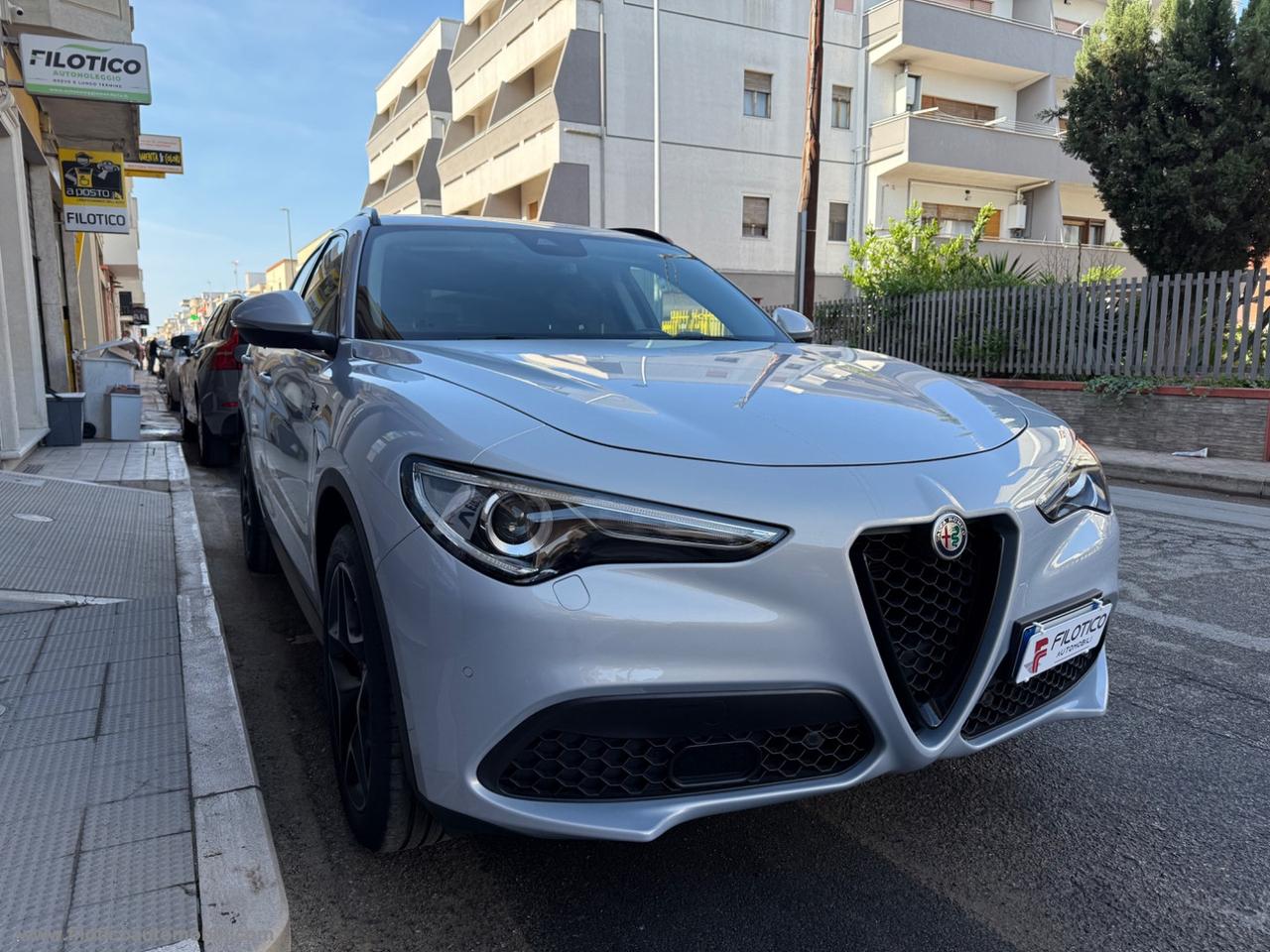 ALFA ROMEO Stelvio 2.2 T.diesel 190CV AT8 Q4 Sprint MY 2021 - GANCIO DI TRAINO ELETTRICO-PELLE