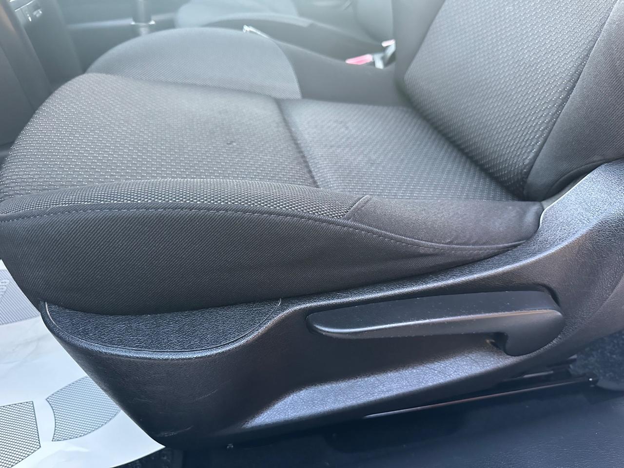 Peugeot 207 1.4 HDi 70CV 3p. Active