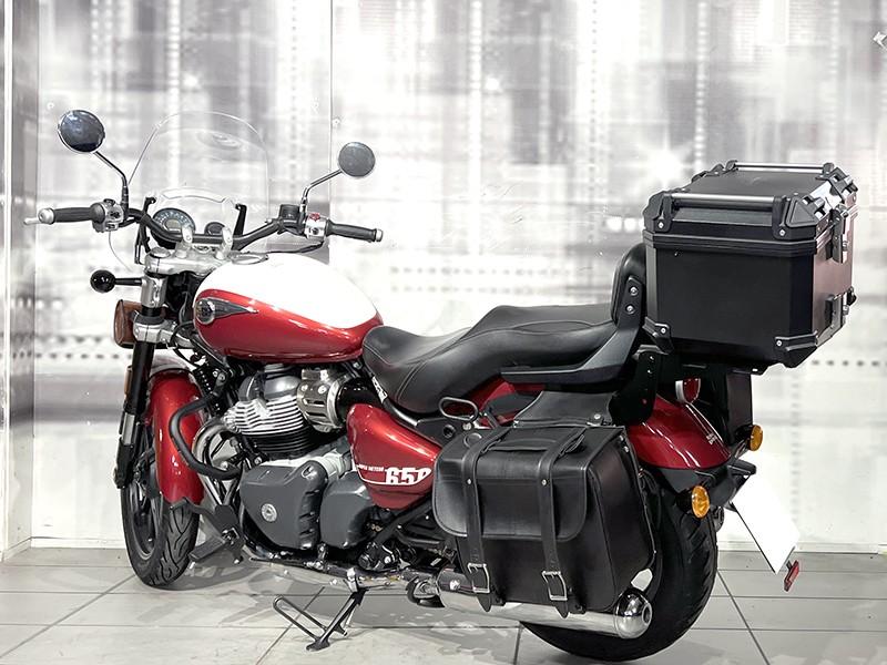 Royal Enfield Super Meteor 650