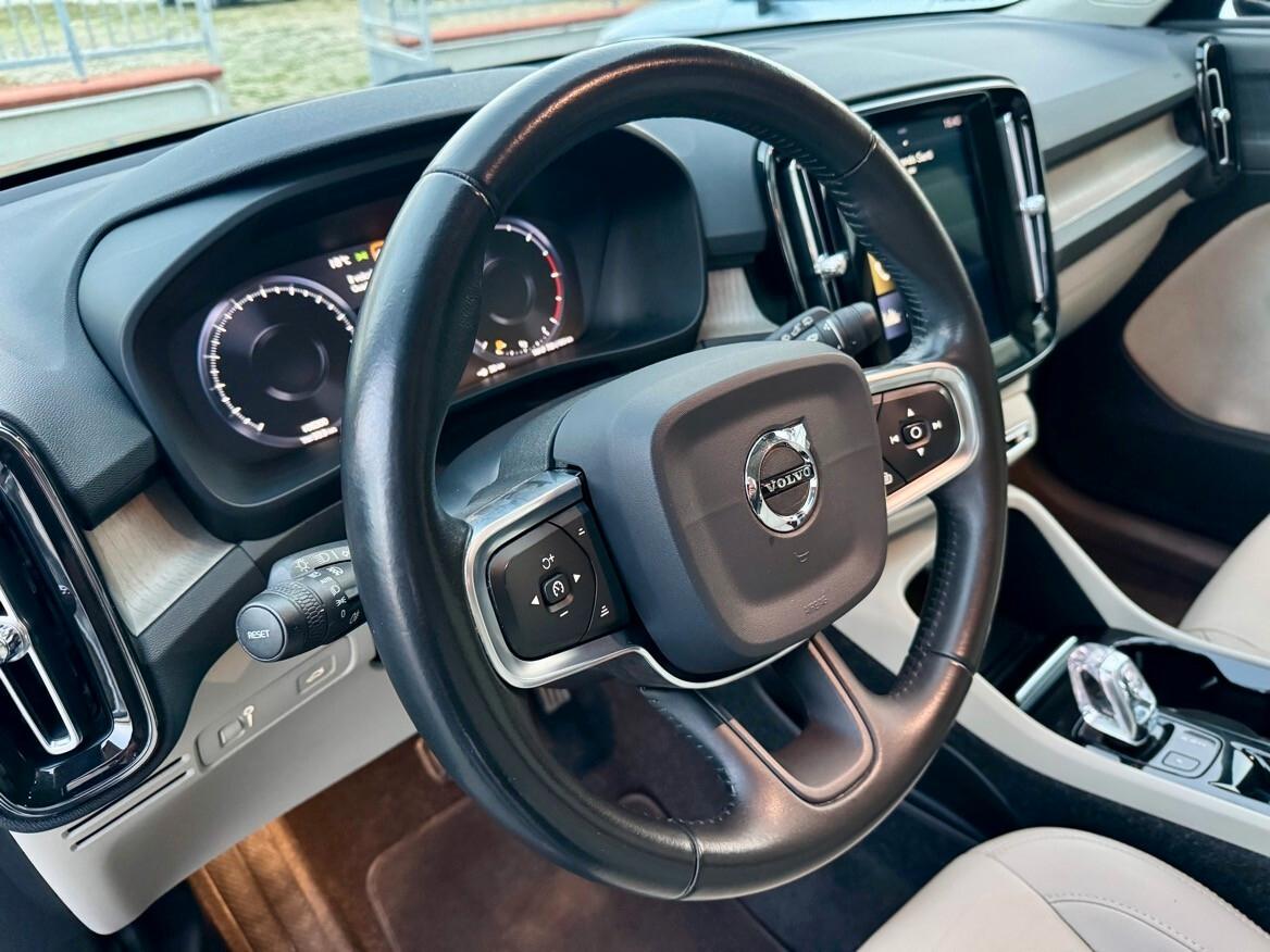 Volvo XC40 D3 Inscription PELLE