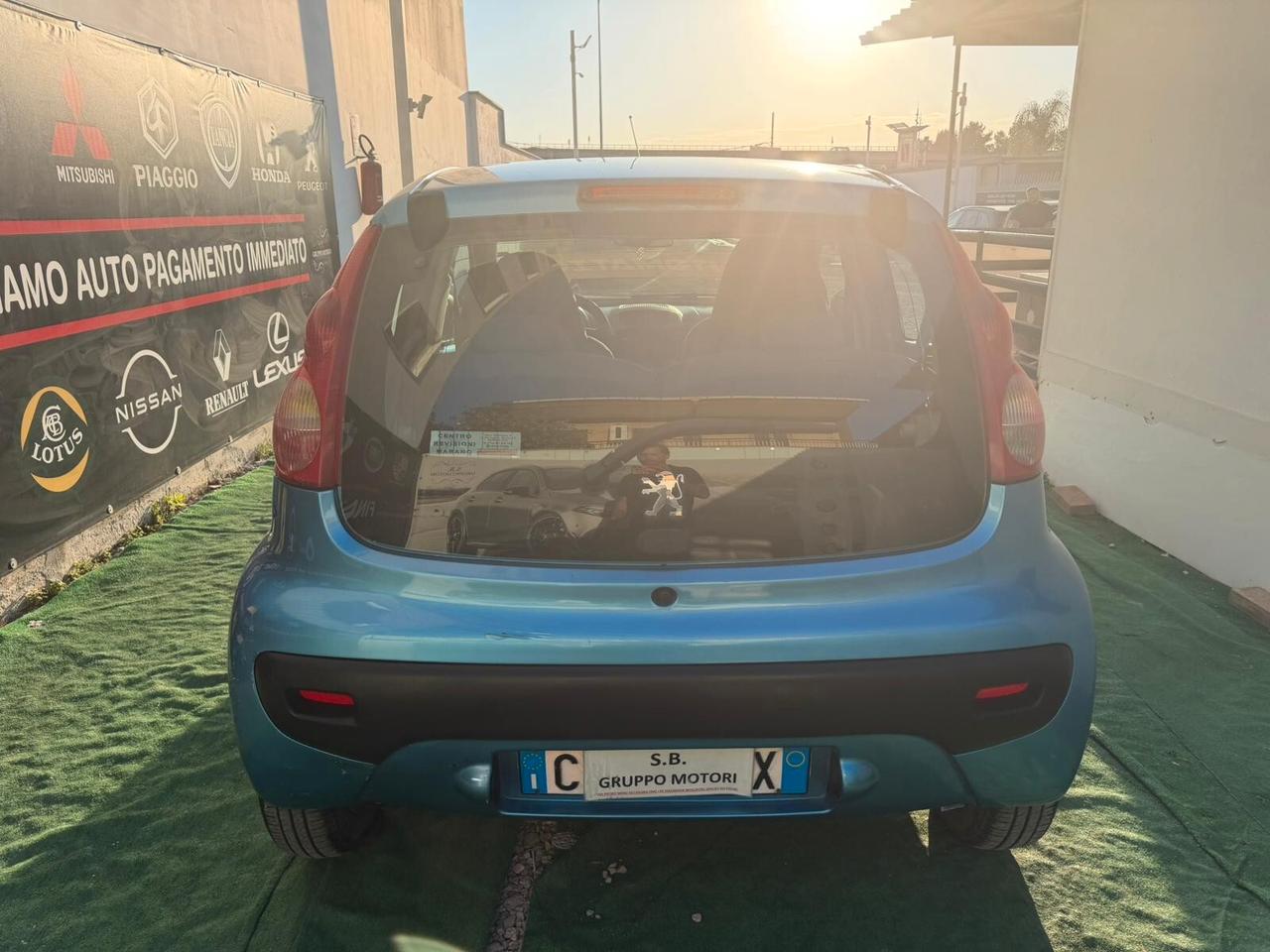Peugeot 107 2006 AUTOMATICA 1.0 68CV 5p. LEGGI!