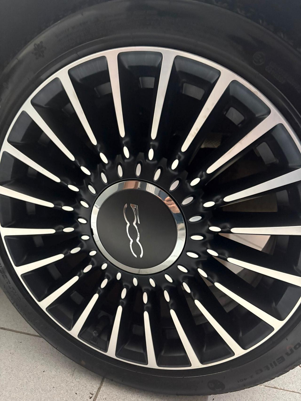 Fiat 500 1.2 Lounge(Tetto Panoramico e clima automatico)