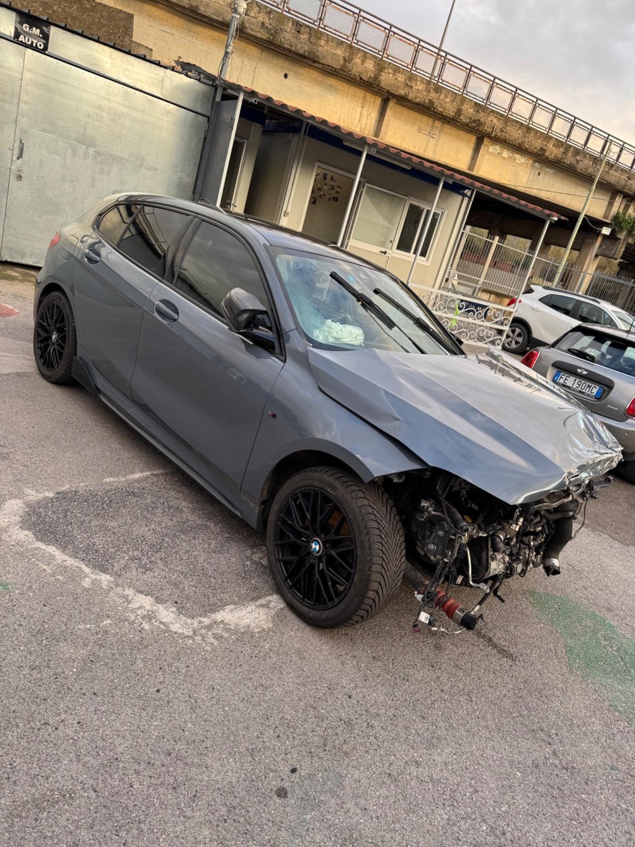 Bmw 118 118i Msport 2021 incidentata