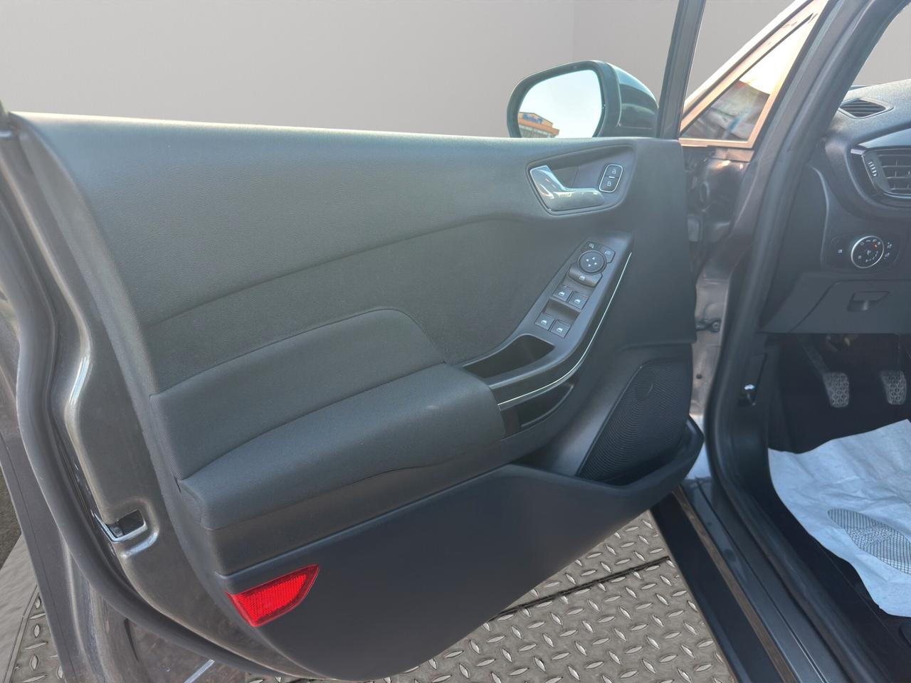 Ford Fiesta 1.1 75 CV 5 porte Titanium
