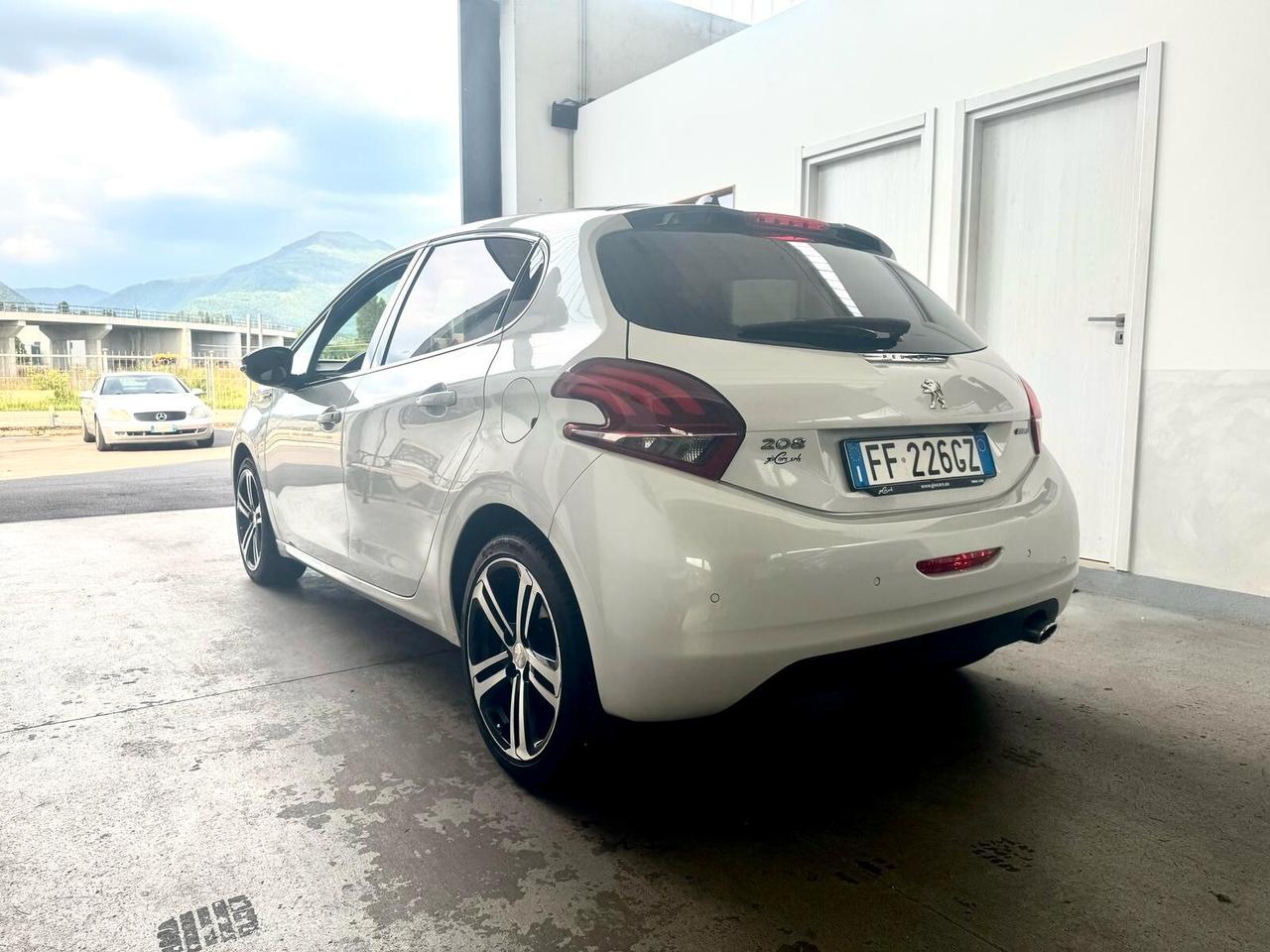 Peugeot 208 PureTech Turbo 110 EAT6 S&S 5 porte GT Line