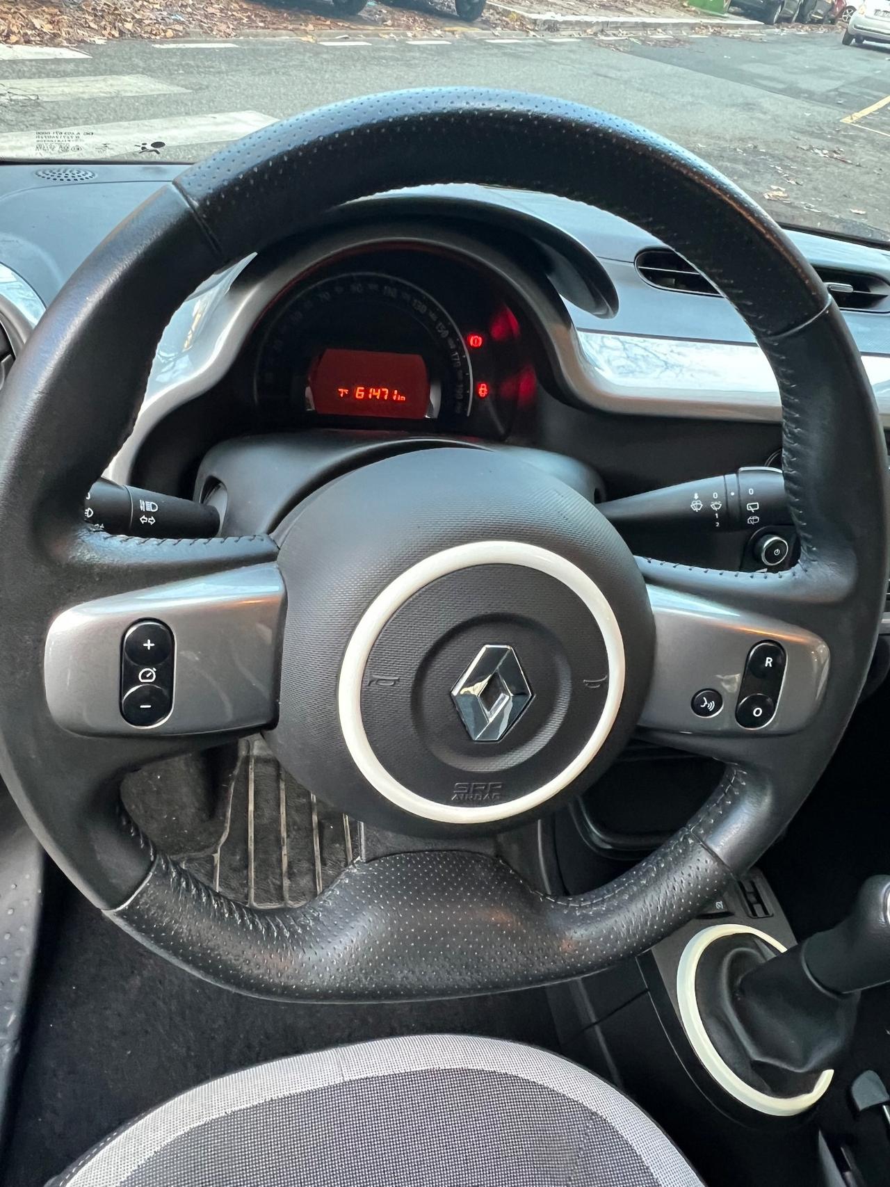 Renault Twingo SCe Stop&Start La Parisienne