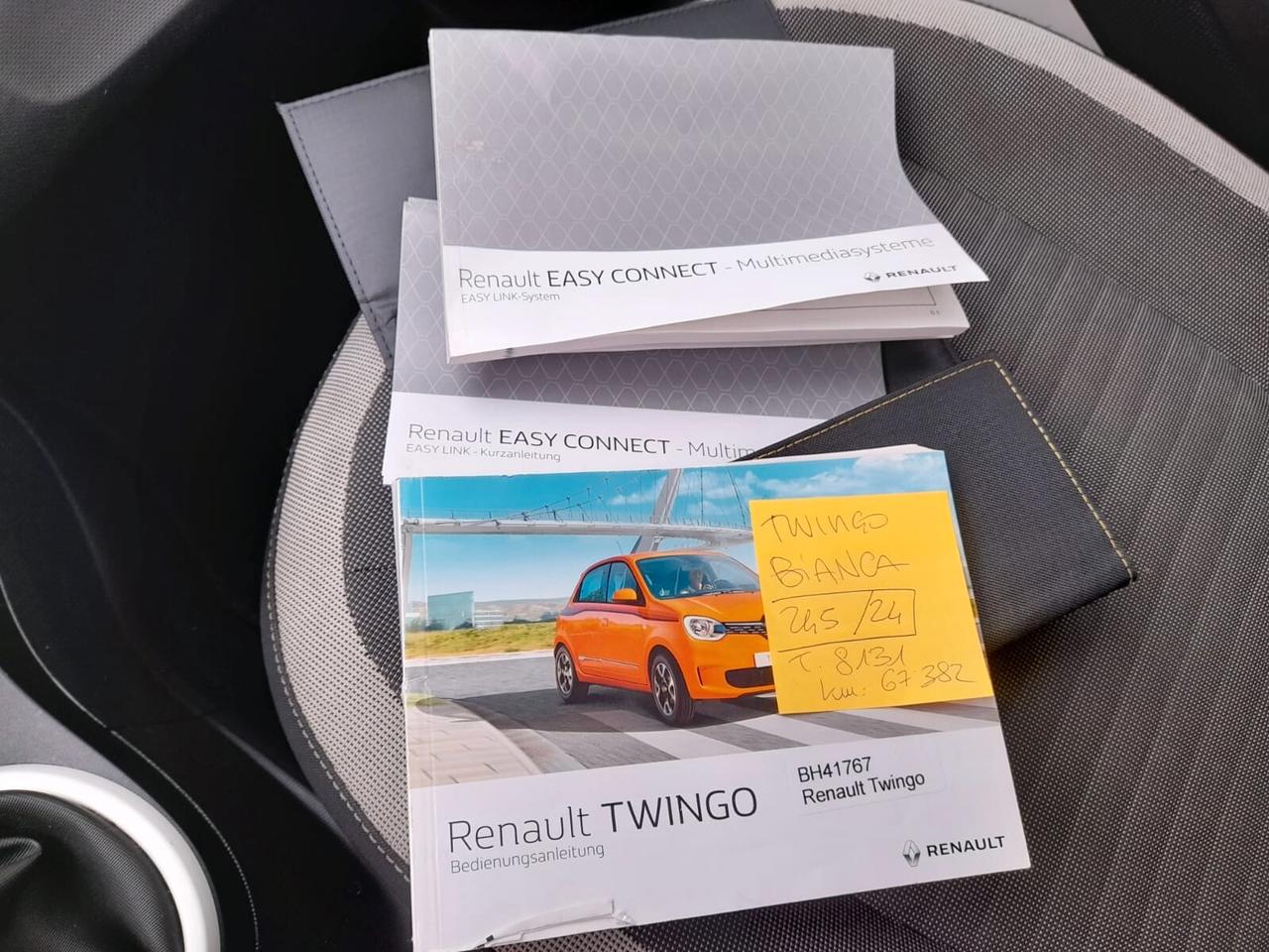 Renault Twingo SCe 65 CV Signature