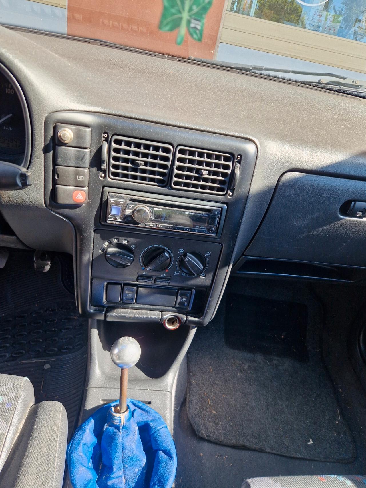 Volkswagen Polo 1.4 3p - 60 CV