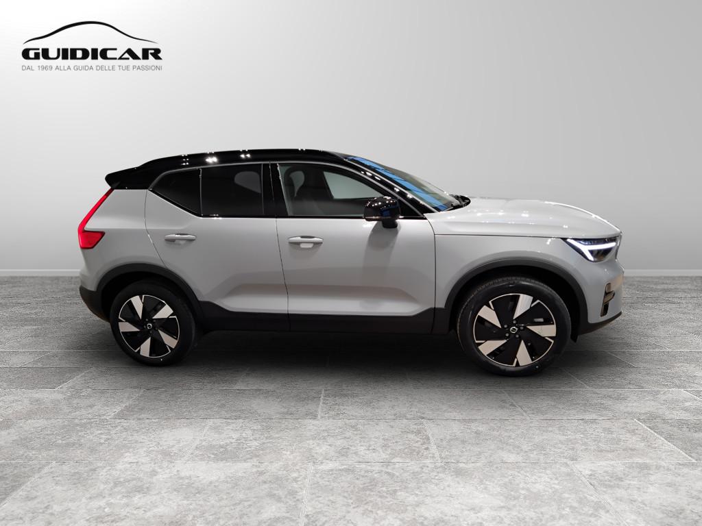 VOLVO XC40 Core Single Motor Extended Range