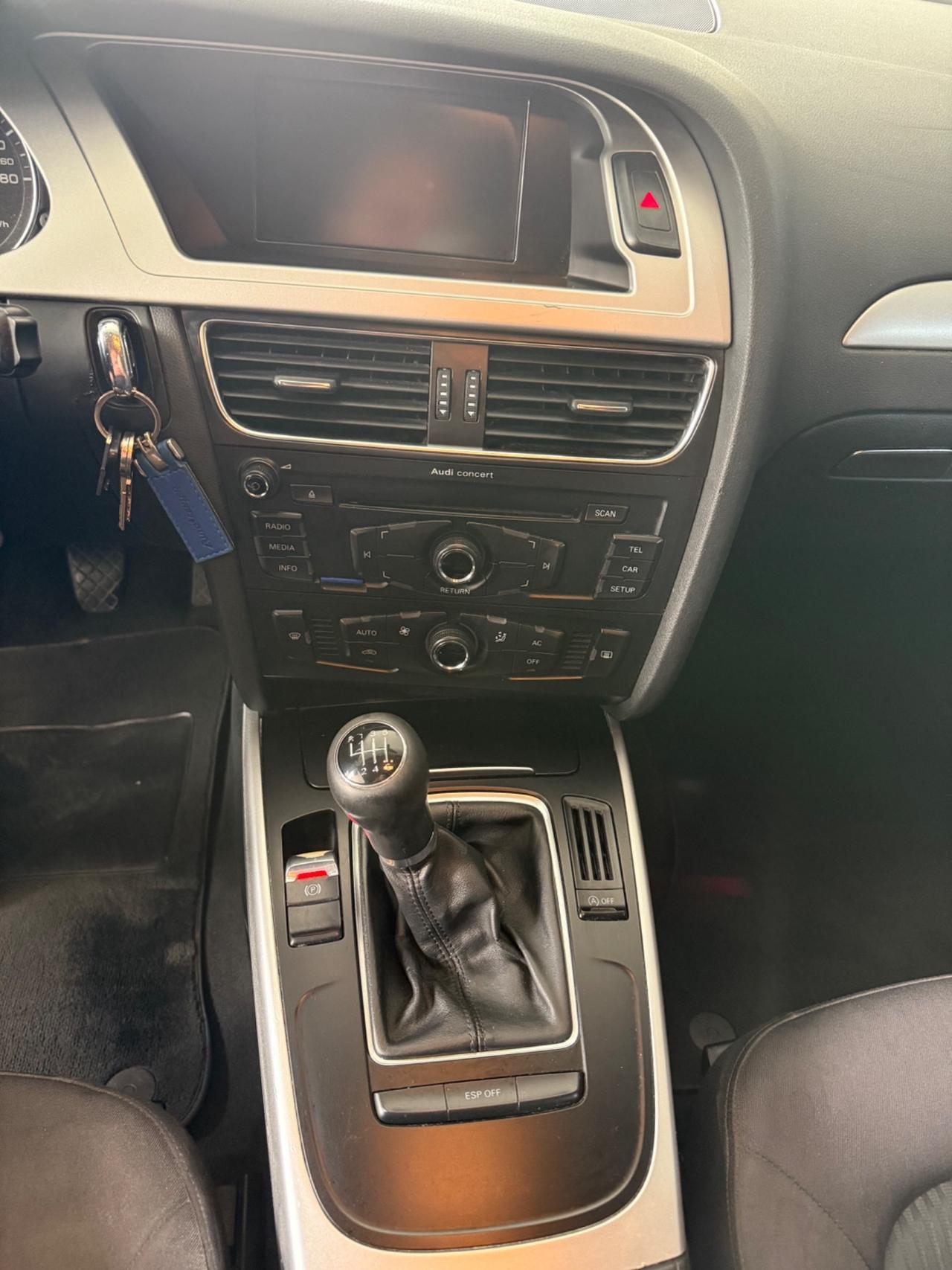 Audi A4 Avant 2.0 TDI 120CV station wagon