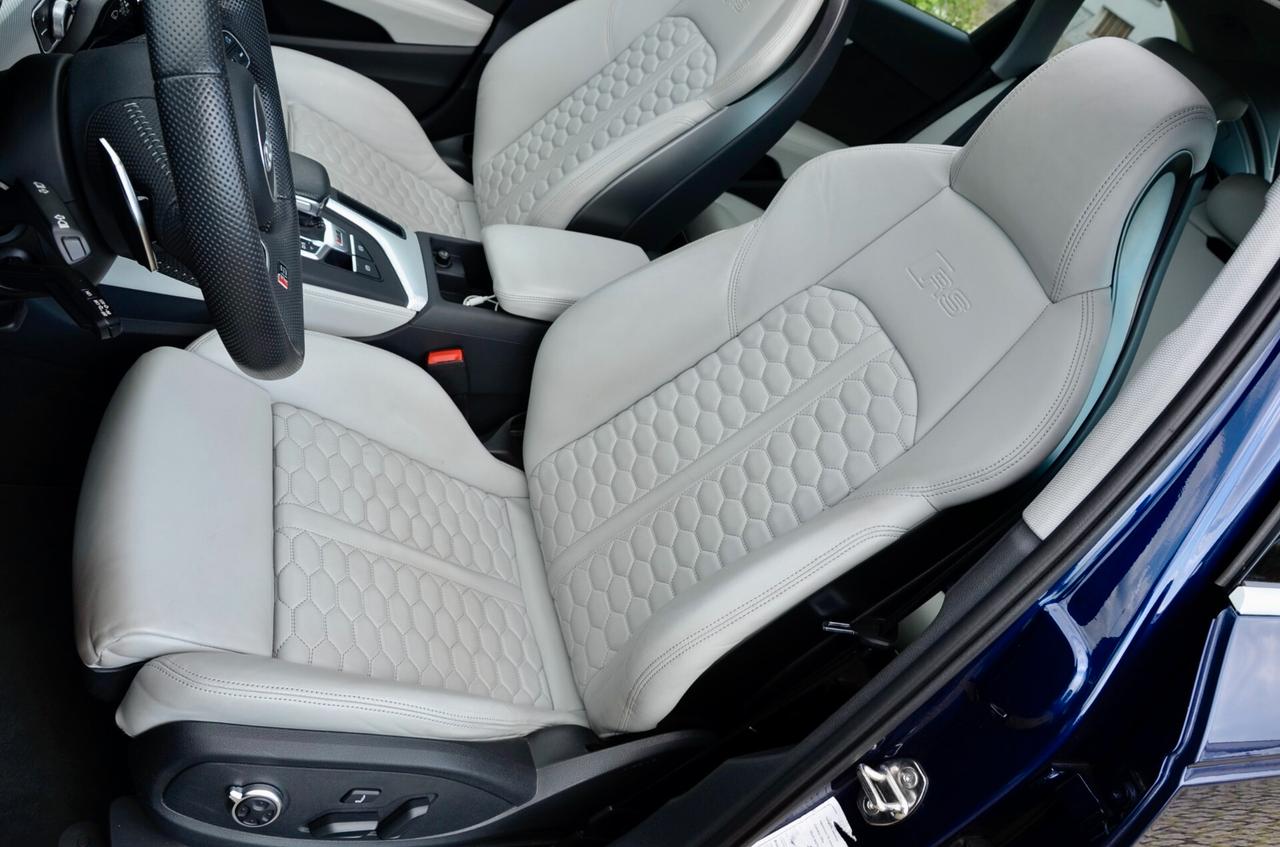 AUDI RS4 AVANT 2.9 TFSI QUATTRO 450cv TIPTRONIC, CRONOLOGIA SERVICE AUDI, UFF ITALIANA, FULL OPTIONAL, TETTO, SCARICO, HI-FI BANG & OLUFSEN, MATRIX, PERMUTE