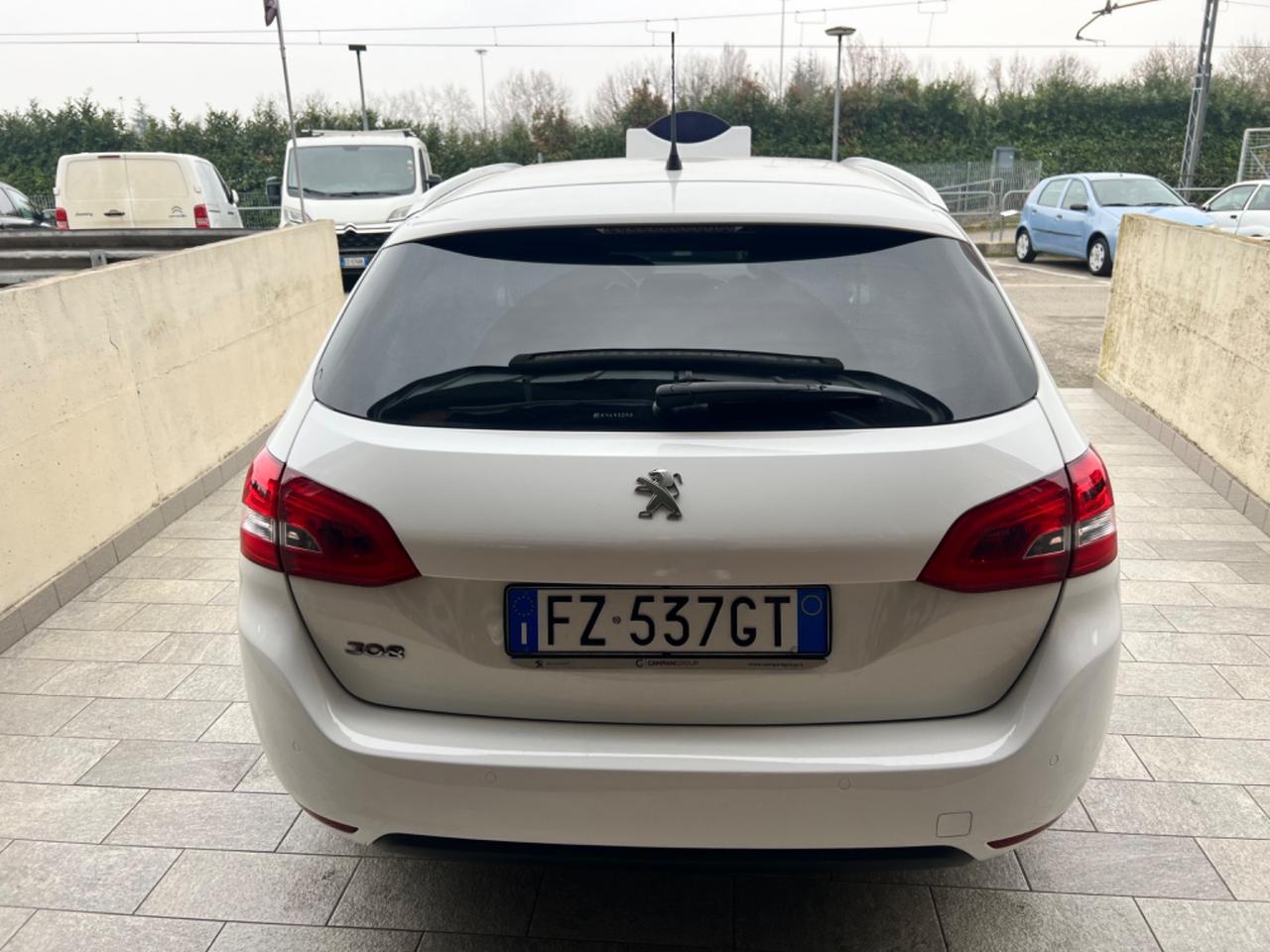 Peugeot 308 BlueHDi 130 S&S EAT8 SW GT Line