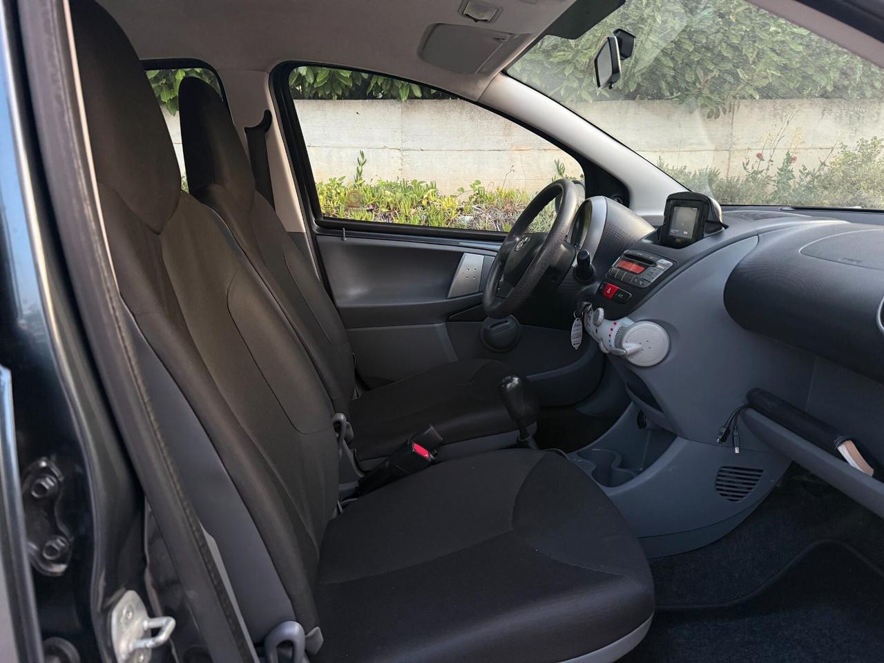 Toyota Aygo 1.0 12V VVT- Sol Connect