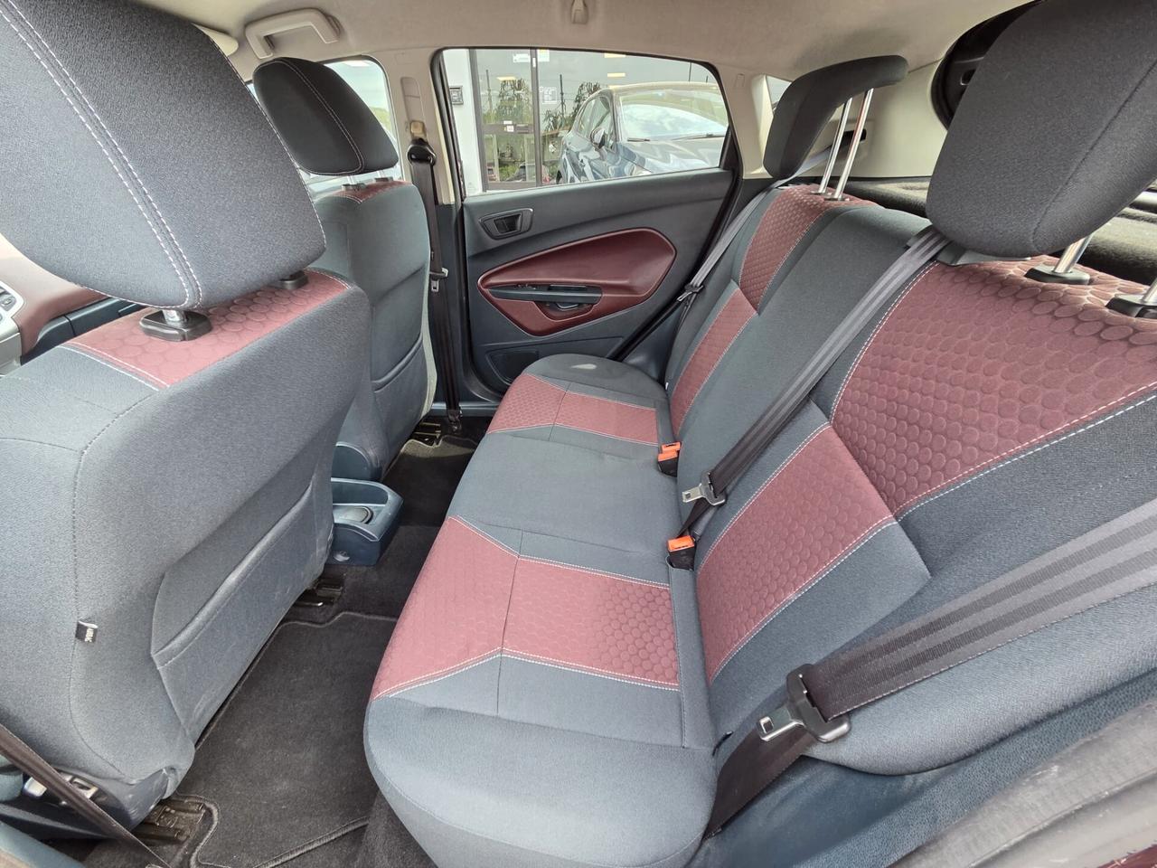 Ford Fiesta 1.6 TDCi 95 CV 5p. Titanium E5 *neopatentati*