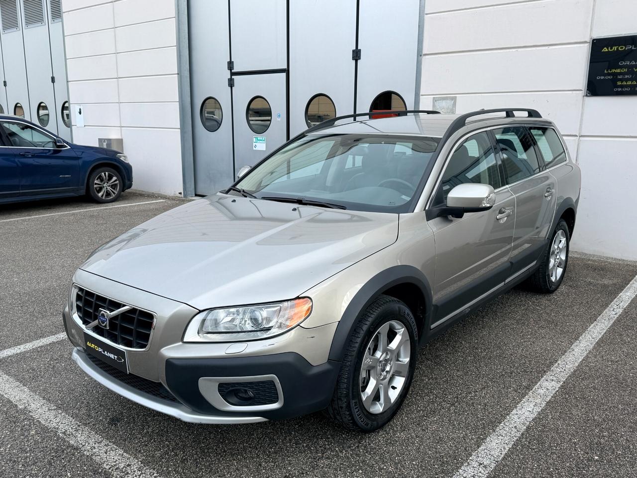 Volvo XC 70 XC70 D5 AWD Summum