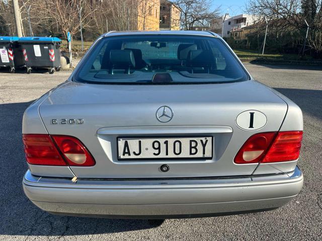 MERCEDES-BENZ E 200 204,046km MERCEDES Classe E cat Avantgarde