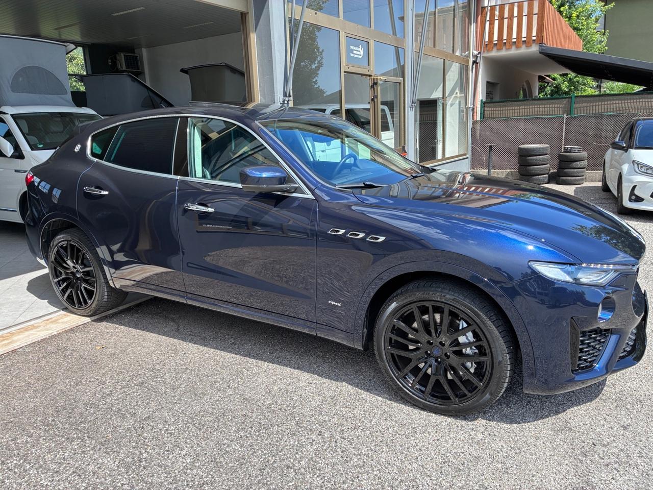 Maserati Levante 3.0 V6 430 cv SQ4 Gransport