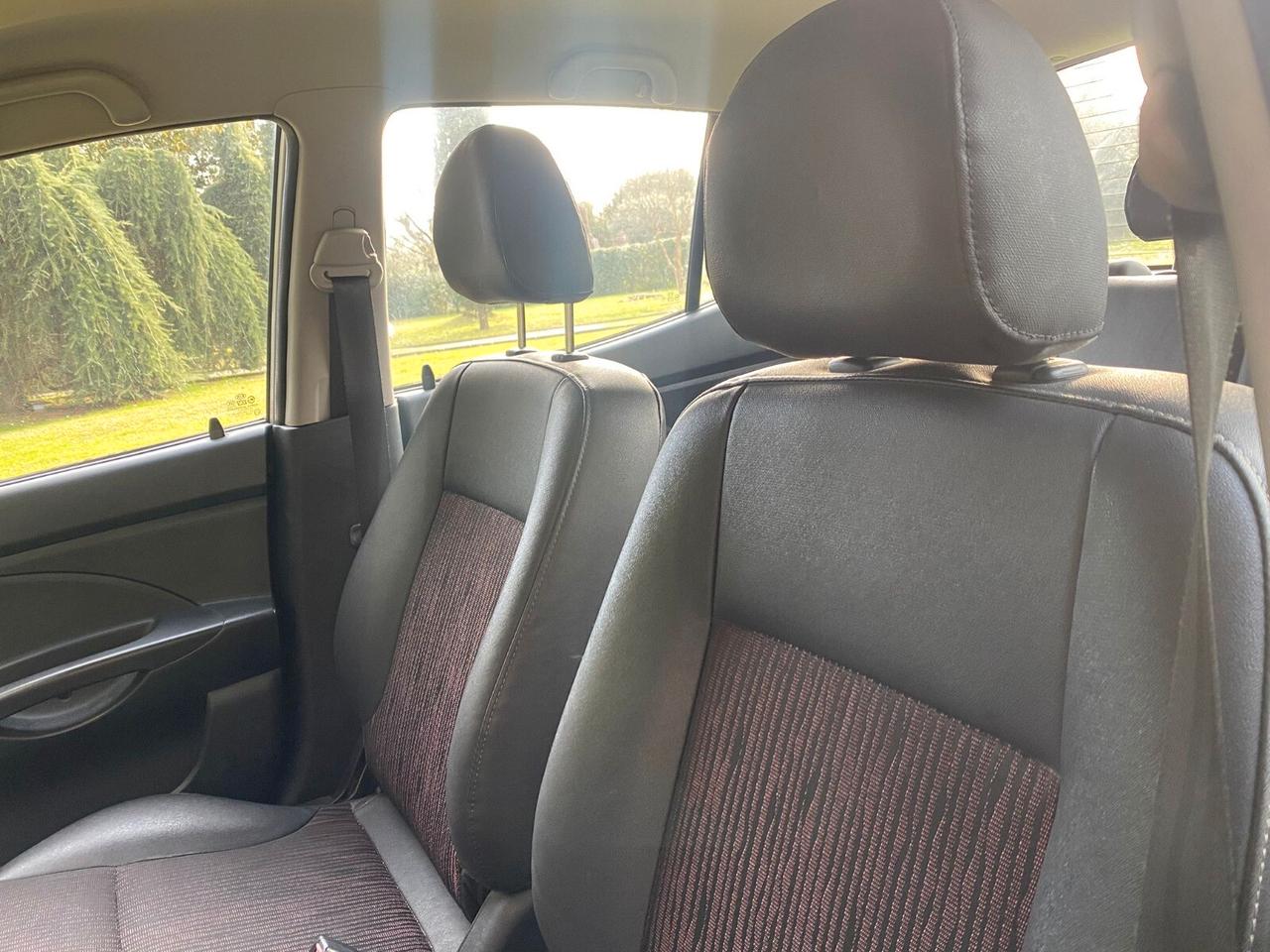 Kia Picanto 1.0 12V Life Bi-Fuel