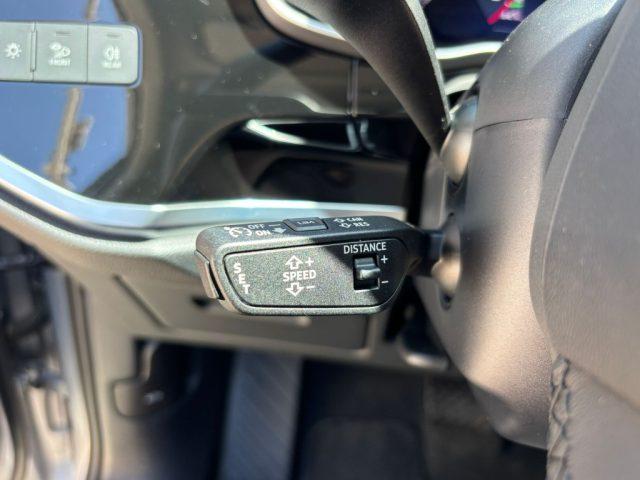 AUDI Q3 35 TDI S tronic Business Advanced