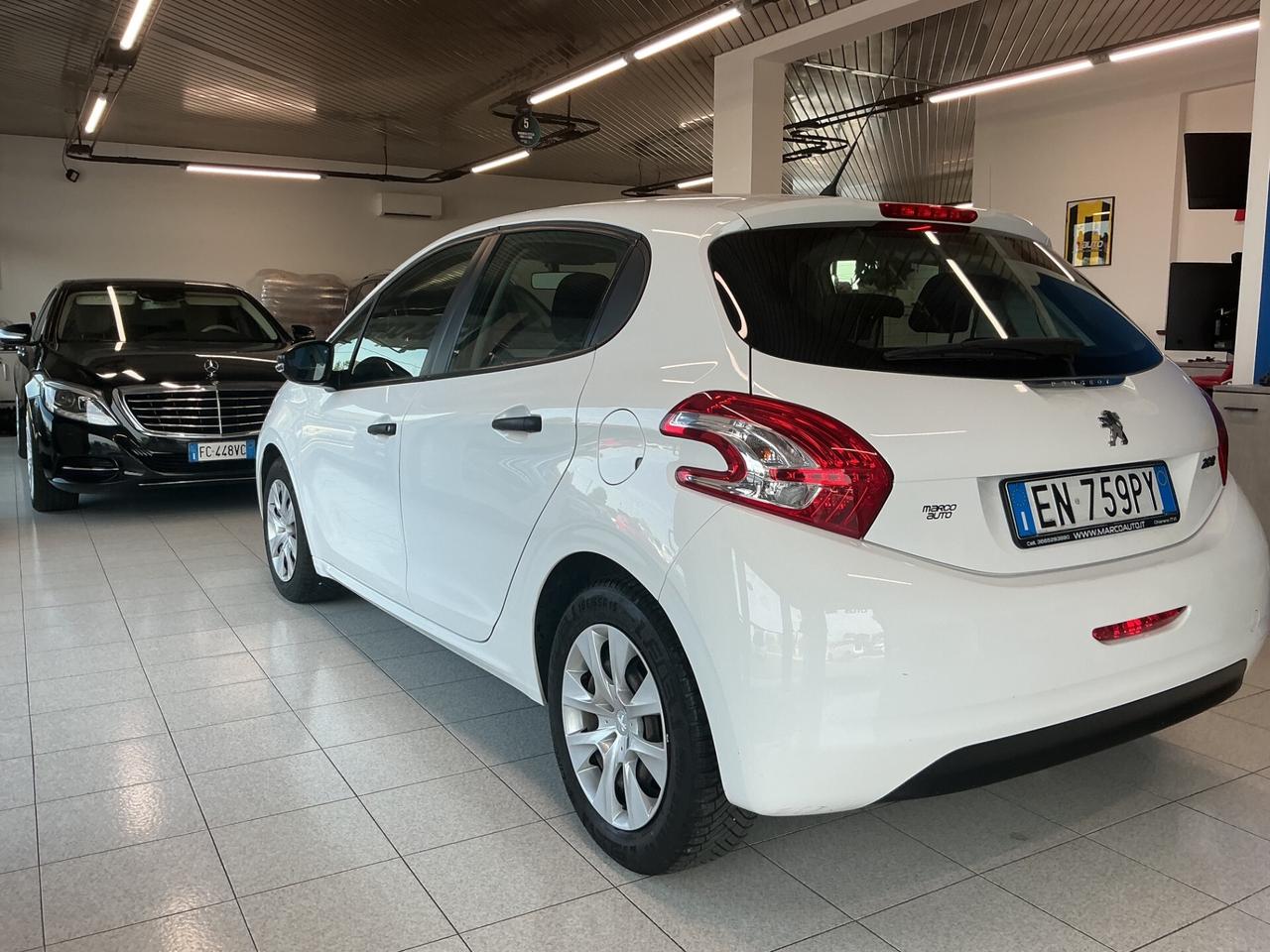 Peugeot 208 1.2 VTi 82 CV 5 porte Active