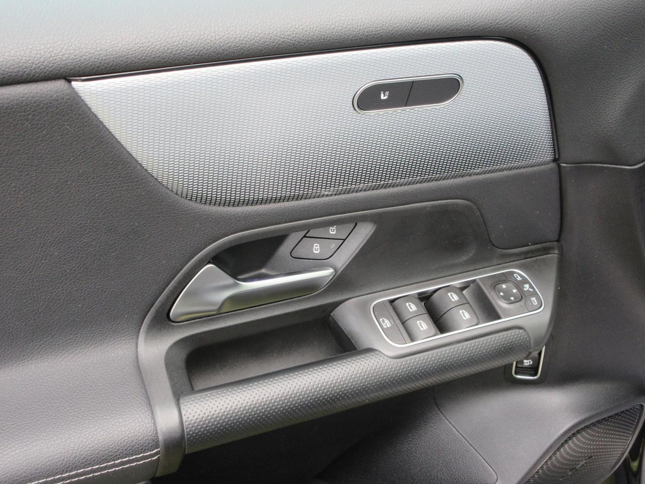 Mercedes GLB 200 d Sport 4matic auto