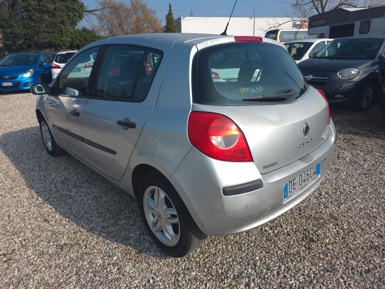 Renault Clio 1.2 16V 5 porte Confort