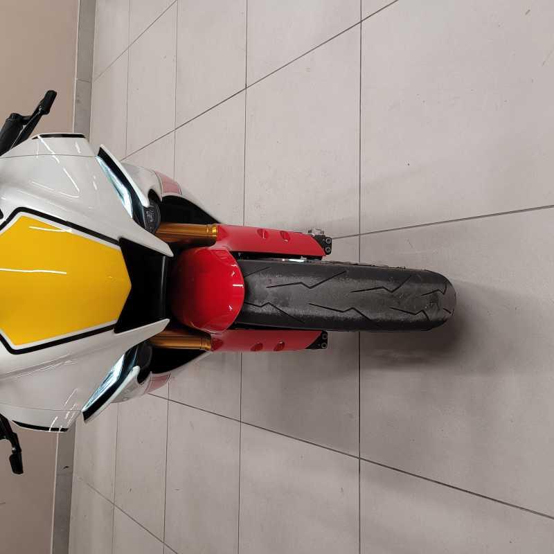 Yamaha YZF R1 World GP 60th Anniversary - 2023