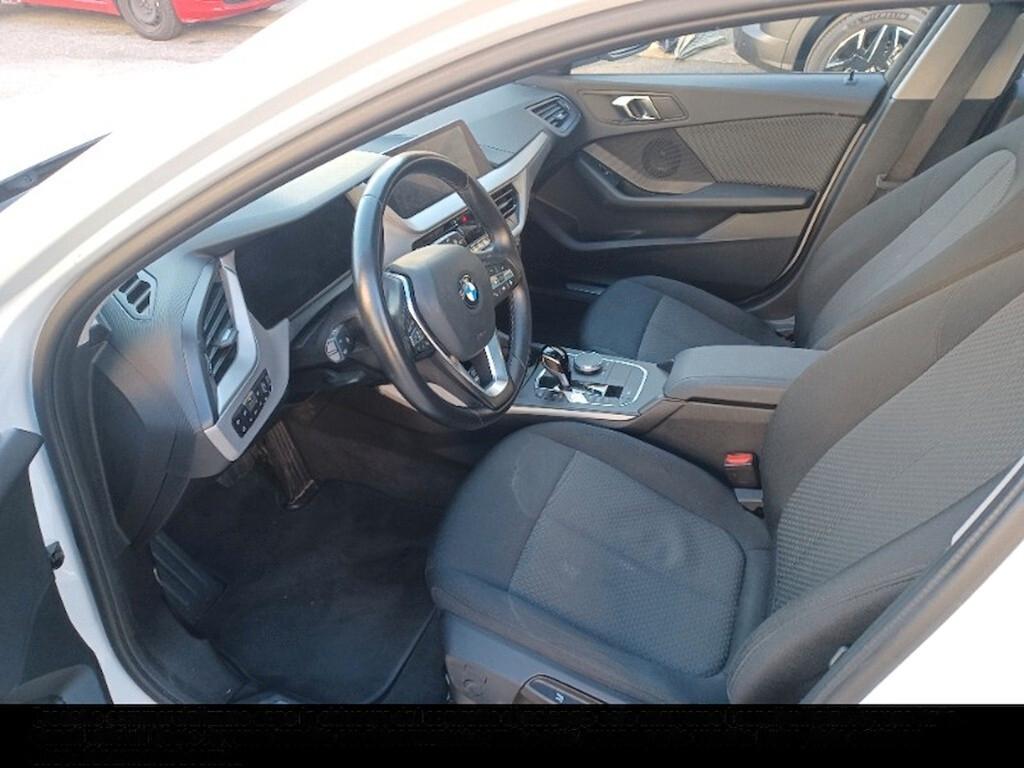 BMW 118D 150CV STEPTRONIC BUSINESS ADVANTAGE ( FARI LED - BMW DIGITAL COCKPIT - TETTO PANORAMICO APR. - NAVI - MIRROR - PDC - CERCHI 17 )