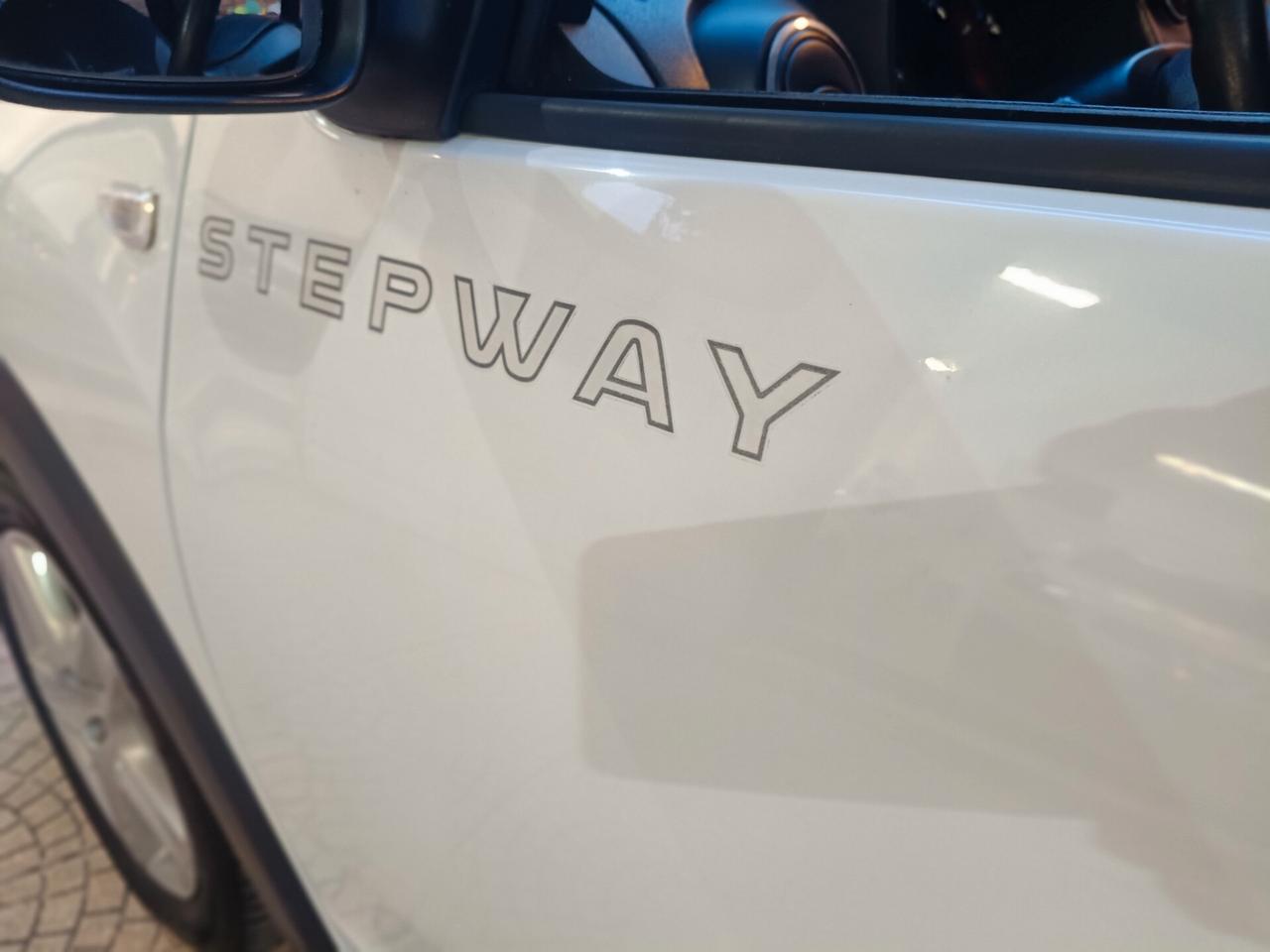 Dacia Sandero Stepway 1.5 dCi 90CV-UNIPRO-Euro8200