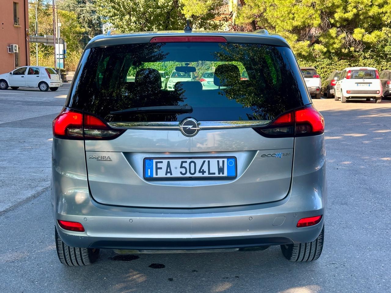 Opel Zafira Tourer 1.6 Turbo soli 115000 km 7 posti