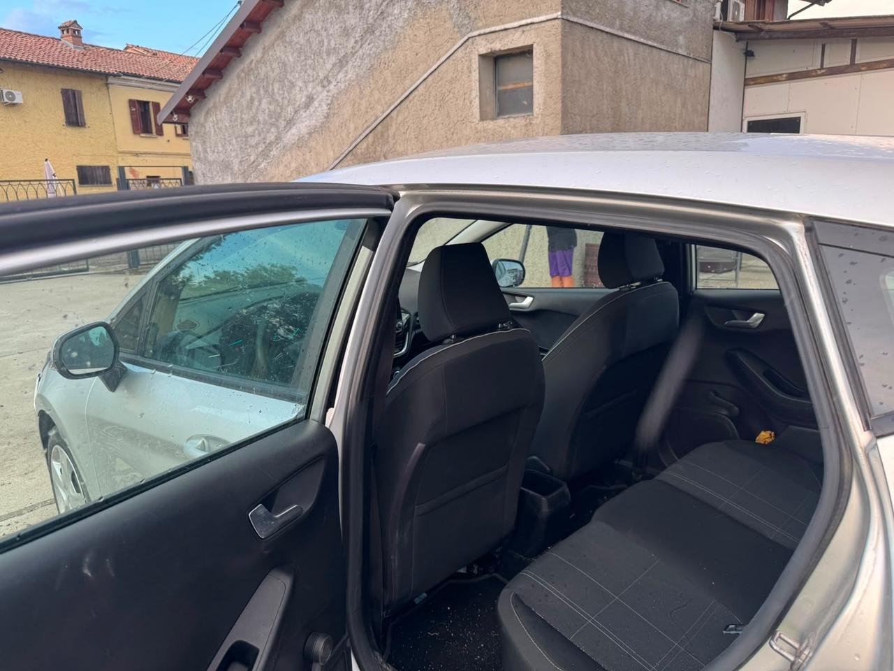 Ford Fiesta 1.1 5 porte Plus