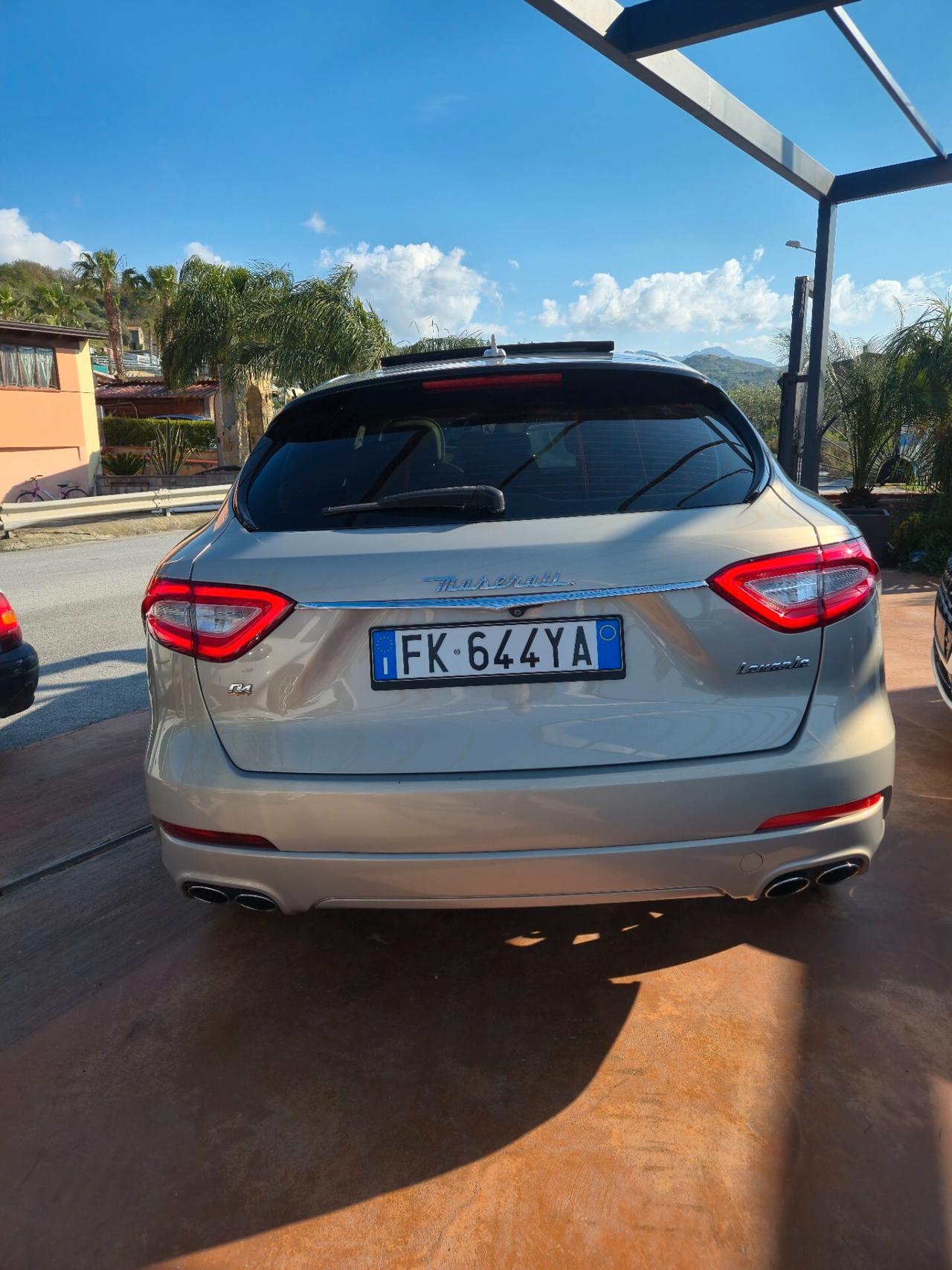 Maserati Levante V6 Diesel 275 CV AWD Gransport