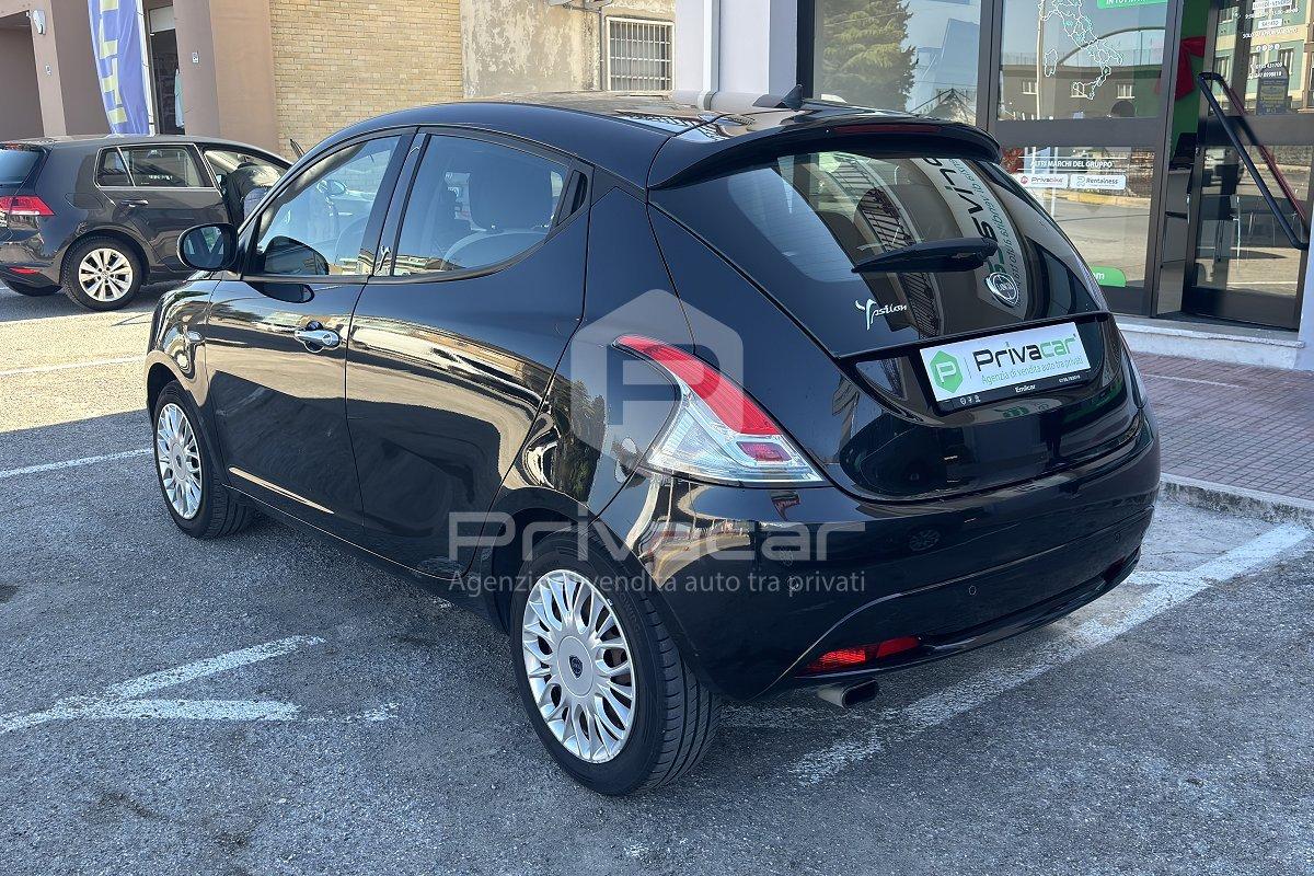 LANCIA Ypsilon 1.2 69 CV 5 porte GPL Ecochic Platinum
