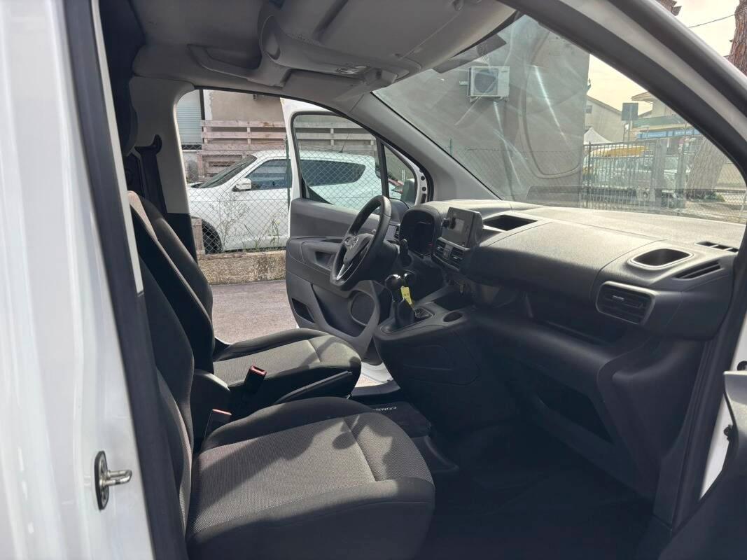 Opel Combo Cargo 1.5d 75cv L1H1 Essentia mt5