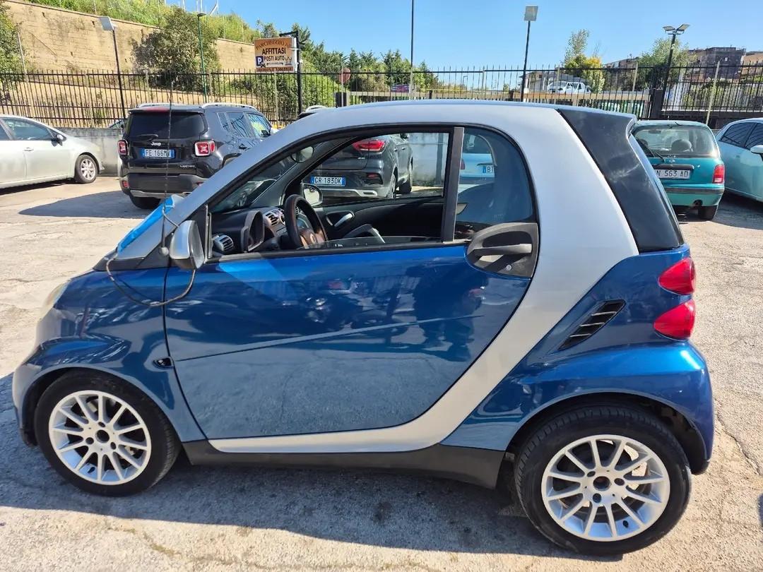 Smart ForTwo 1000 52 kW coupé pure