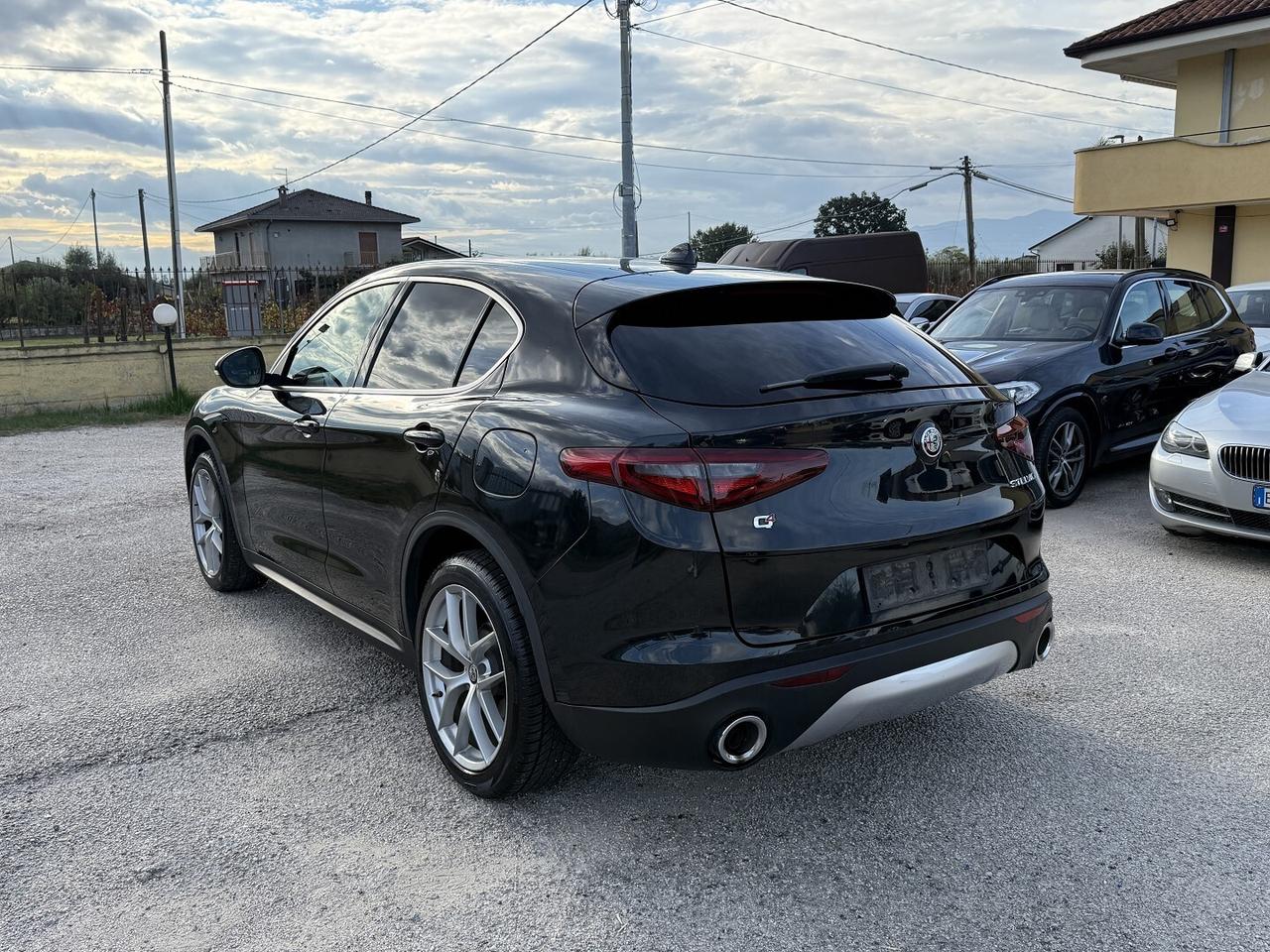 ALFAROMEO STELVIO AT8 Q4 EXECUTIVE NAVI PELLE