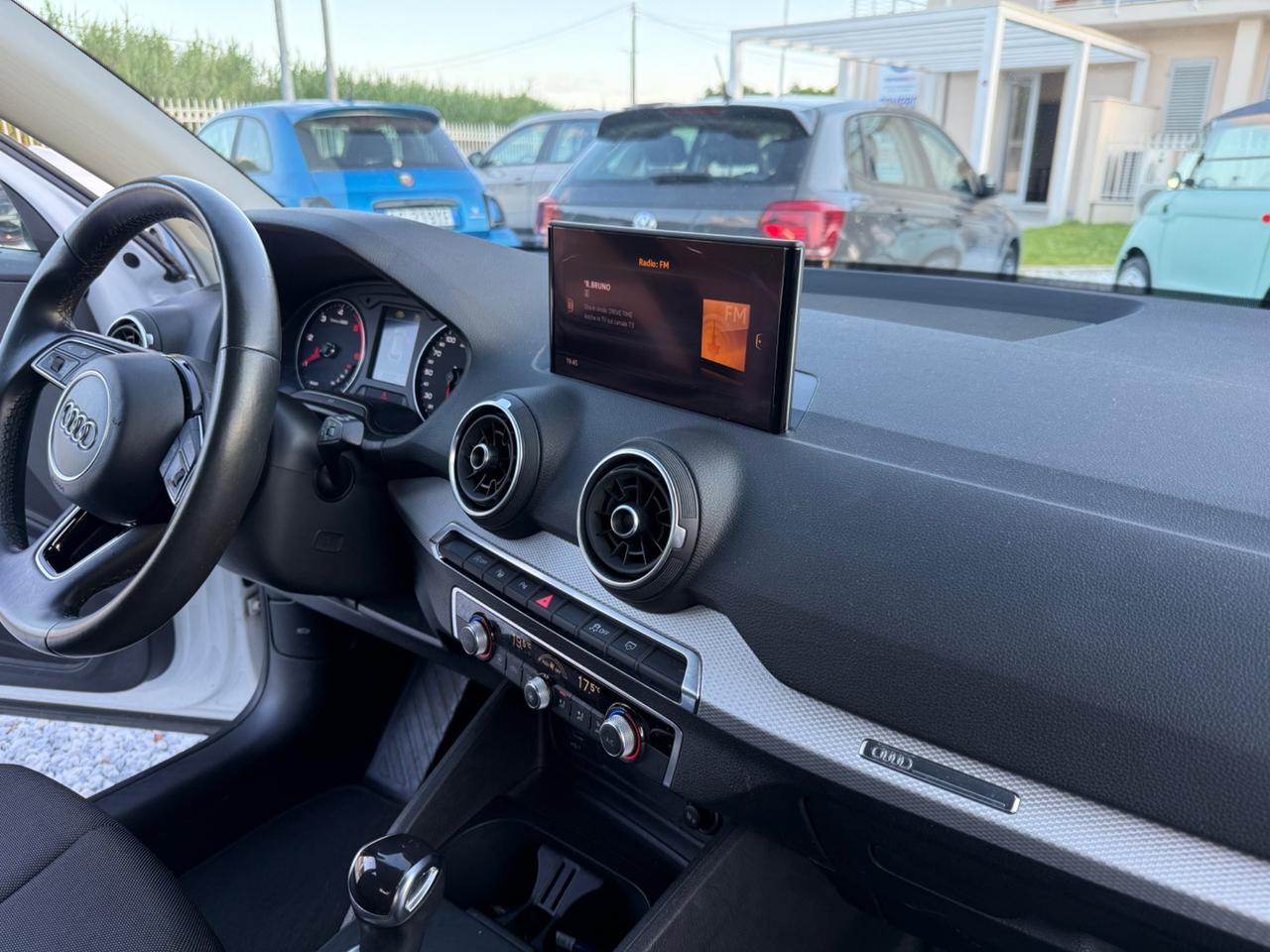 Audi Q2 30 TDI S tronic Business