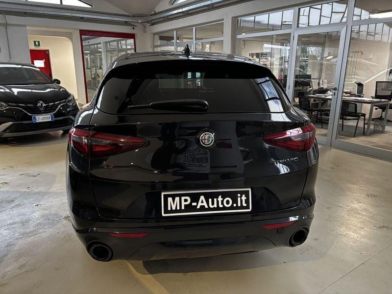 Alfa Romeo Stelvio 2.2 Turbodiesel 210 CV AT8 Q4 Veloce