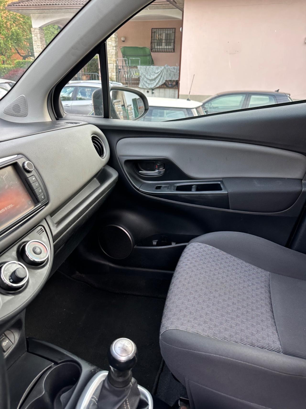 Toyota YARIS 1.0 5P ACTIVE KMCERT GARANZ UNICOPR