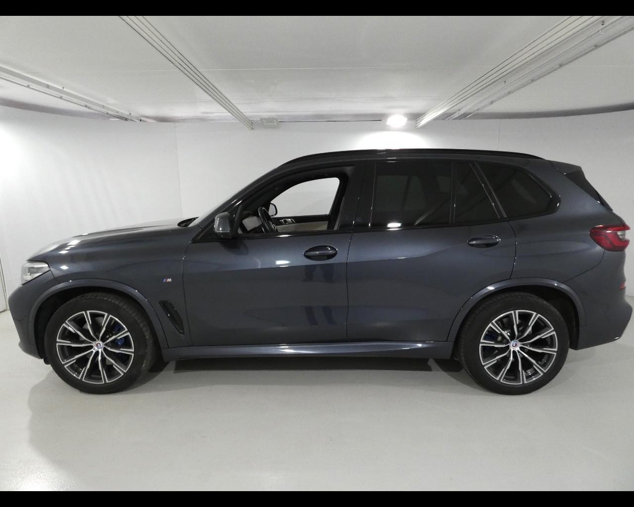 BMW X5 (G05/F95) - X5 xDrive30d 48V Msport