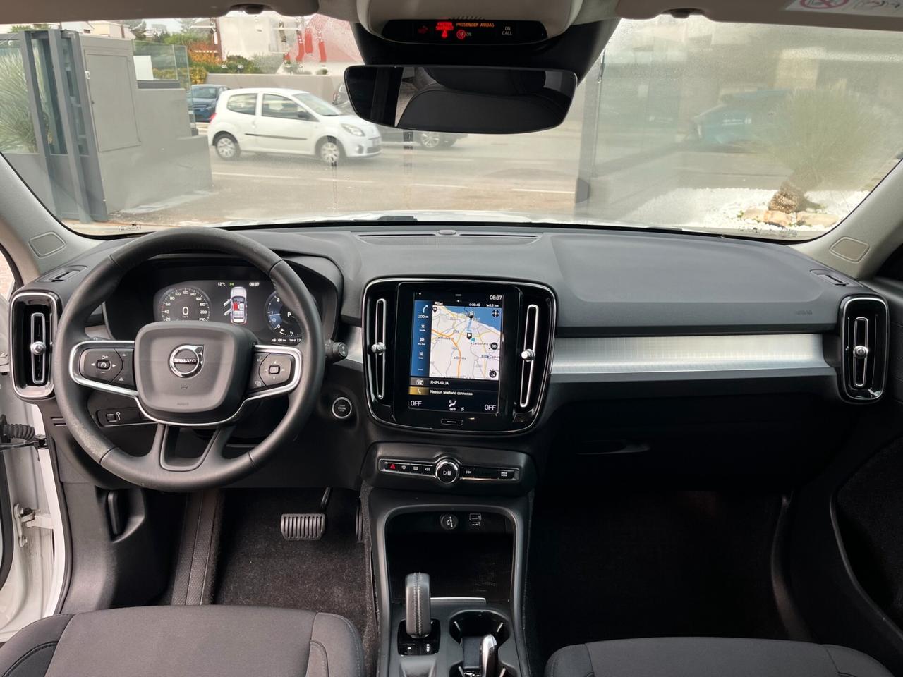 Volvo XC40 D3 AWD Geartronic Momentum Pro 2.0 150cv Automatic