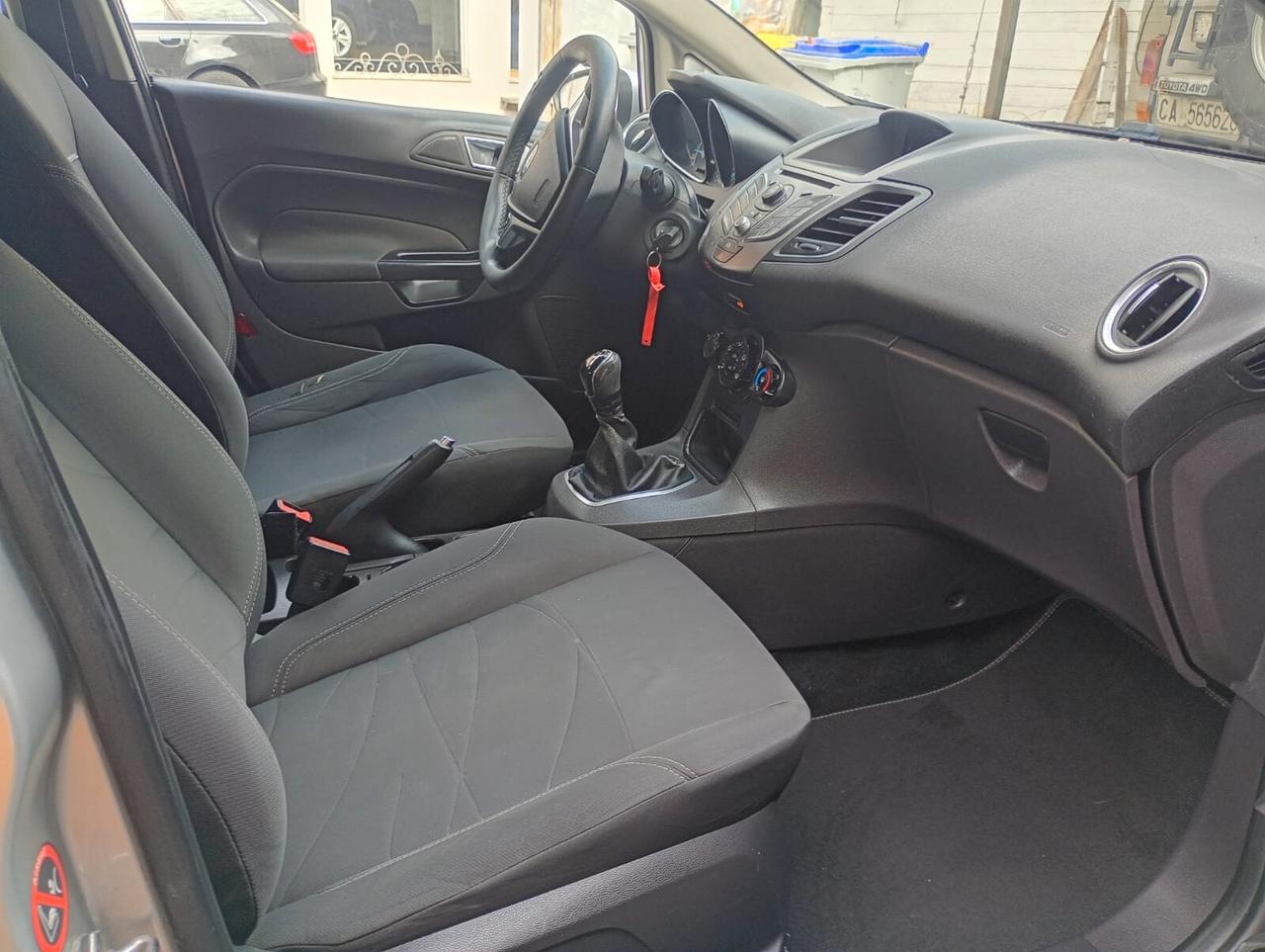 Ford Fiesta 1.5 TDCi 75CV 5 porte Business