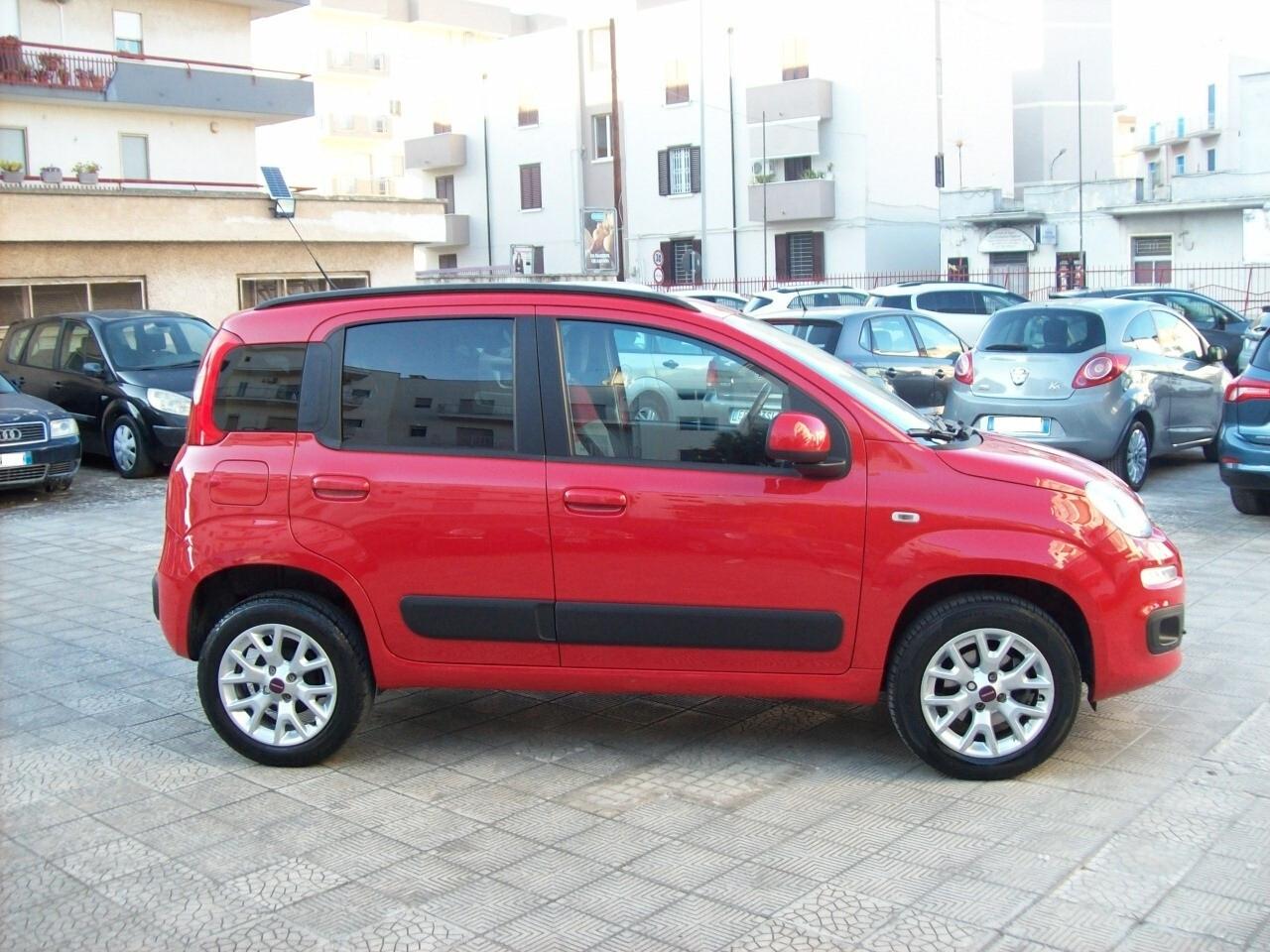 Fiat Panda 0.9 TwinAir Natural Power Lounge