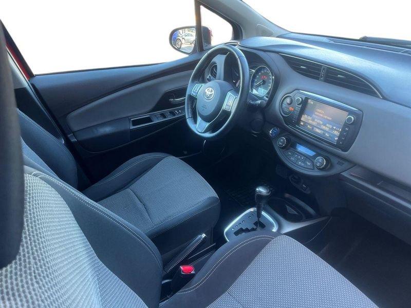 Toyota Yaris Yaris 5p 1.5h Active my16