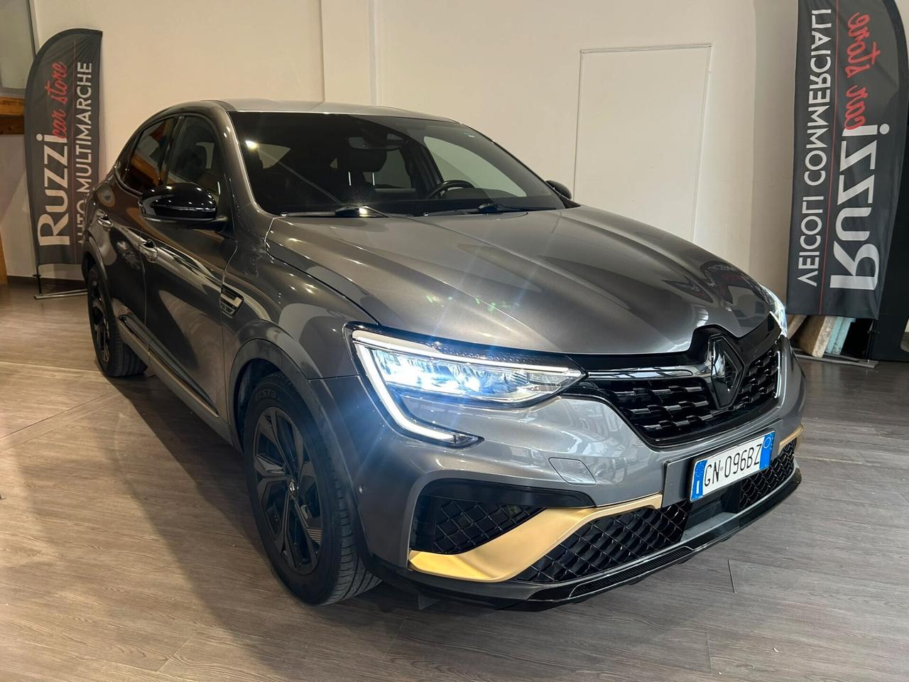 Renault Arkana Full Hybrid E-Tech 145 CV Engineered Fast Track