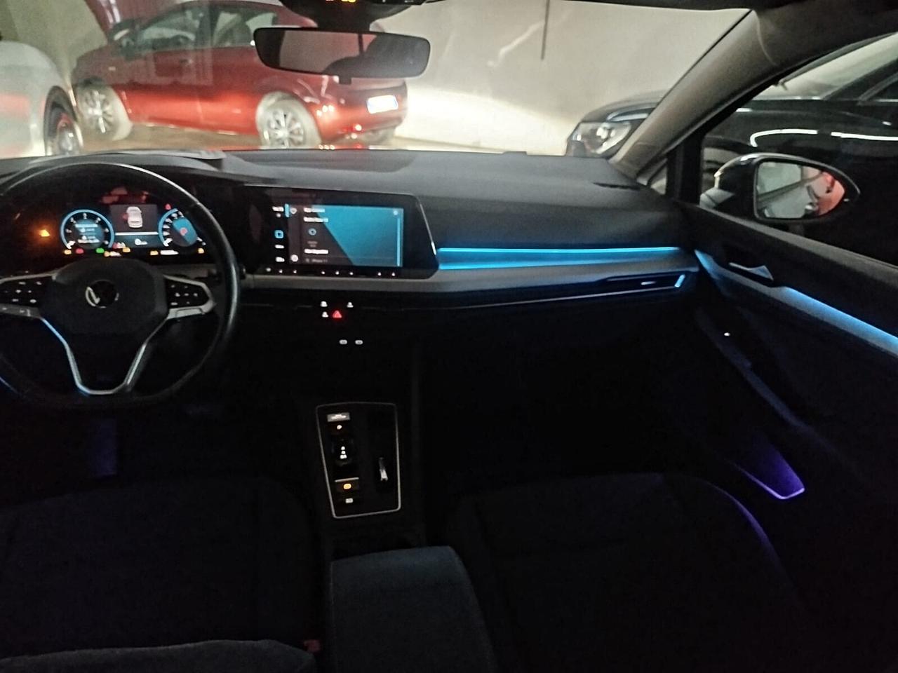Volkswagen Golf 8 2.0 TDI SCR Style IVA ISPOSTA
