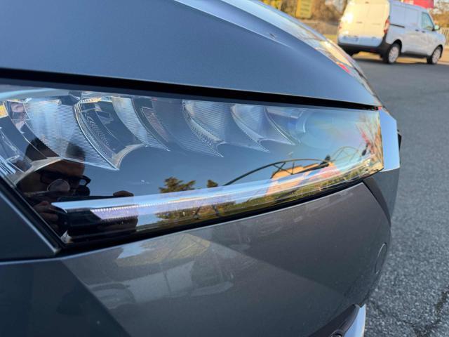 SKODA Octavia 2.0 TDI EVO SCR DSG Wagon Executive